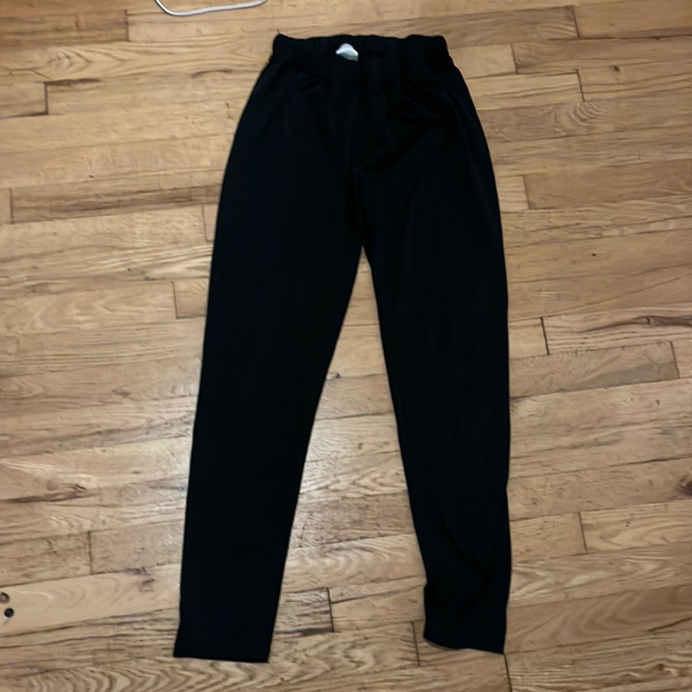 Marmot polyester (silky feel) leggings.